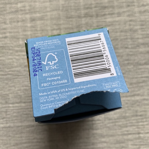 NEW Bloomeffects Sunscreen Serum - Picture 5 of 5